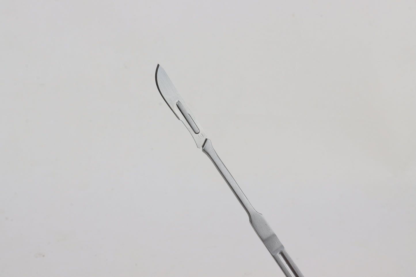 No. 7 scalpel handle