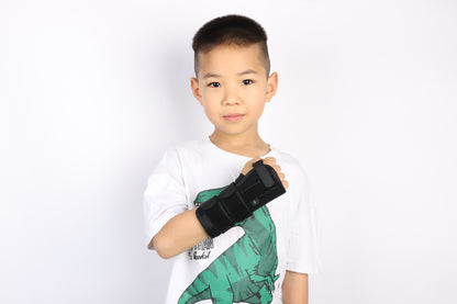 Children's wrist protectors