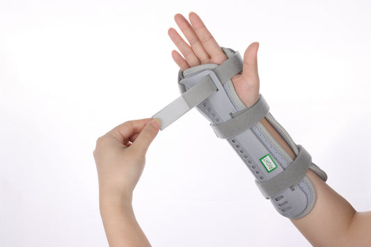 Radial and ulnar fixed brace