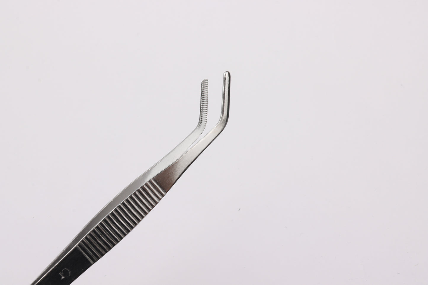 Medical elbow forceps