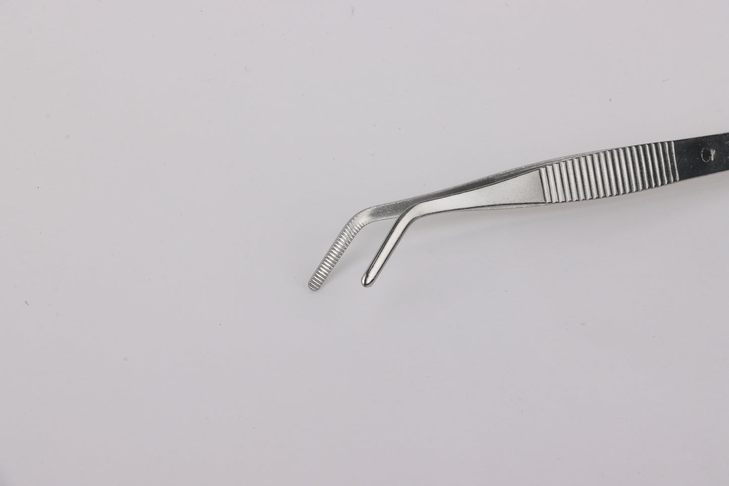 Medical elbow forceps