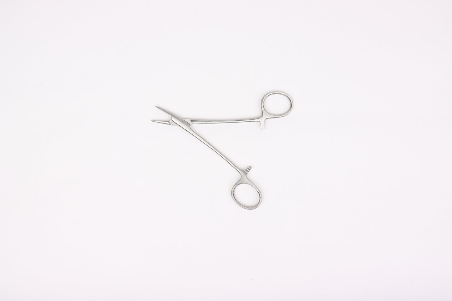 Ophthalmic needle holder