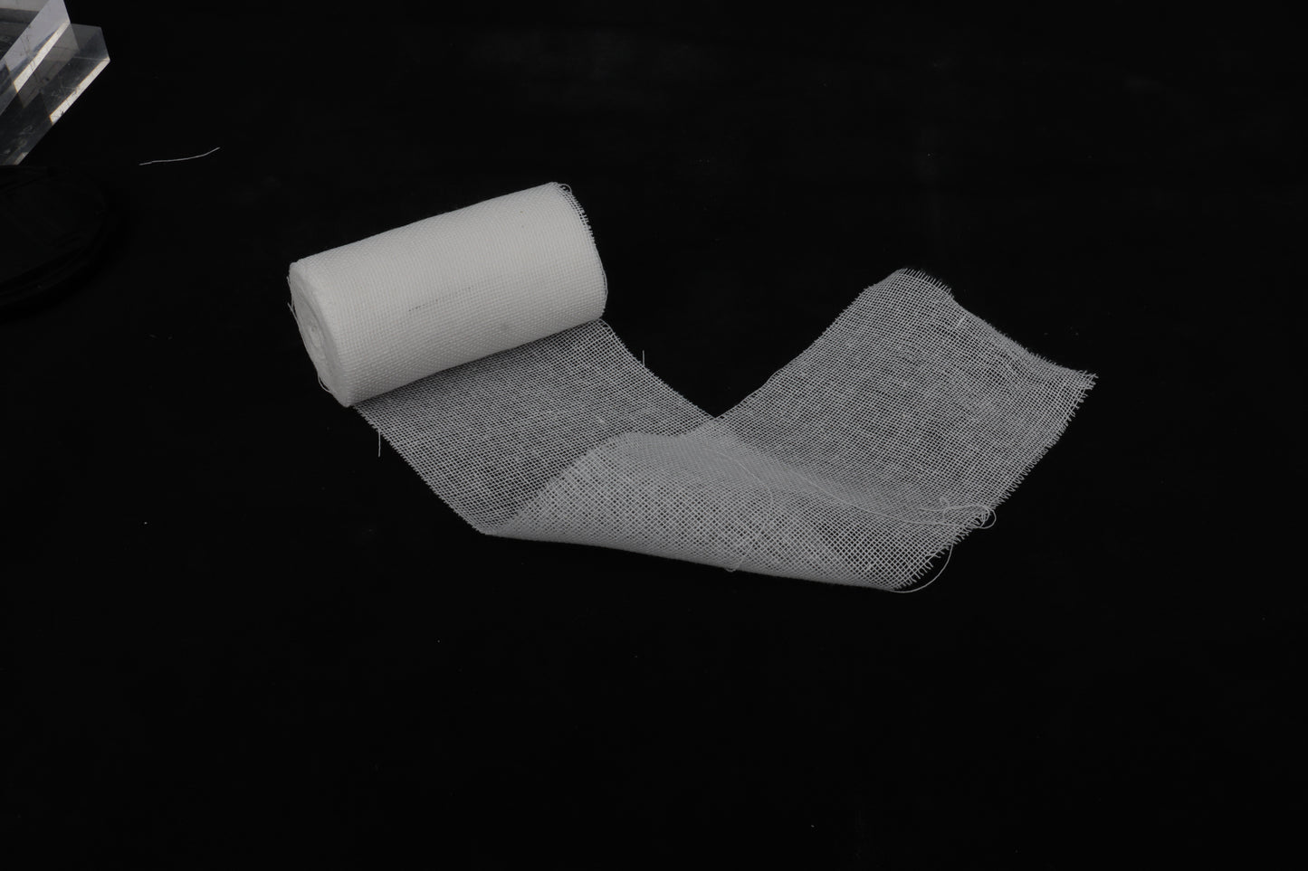 Rooster gauze bandage