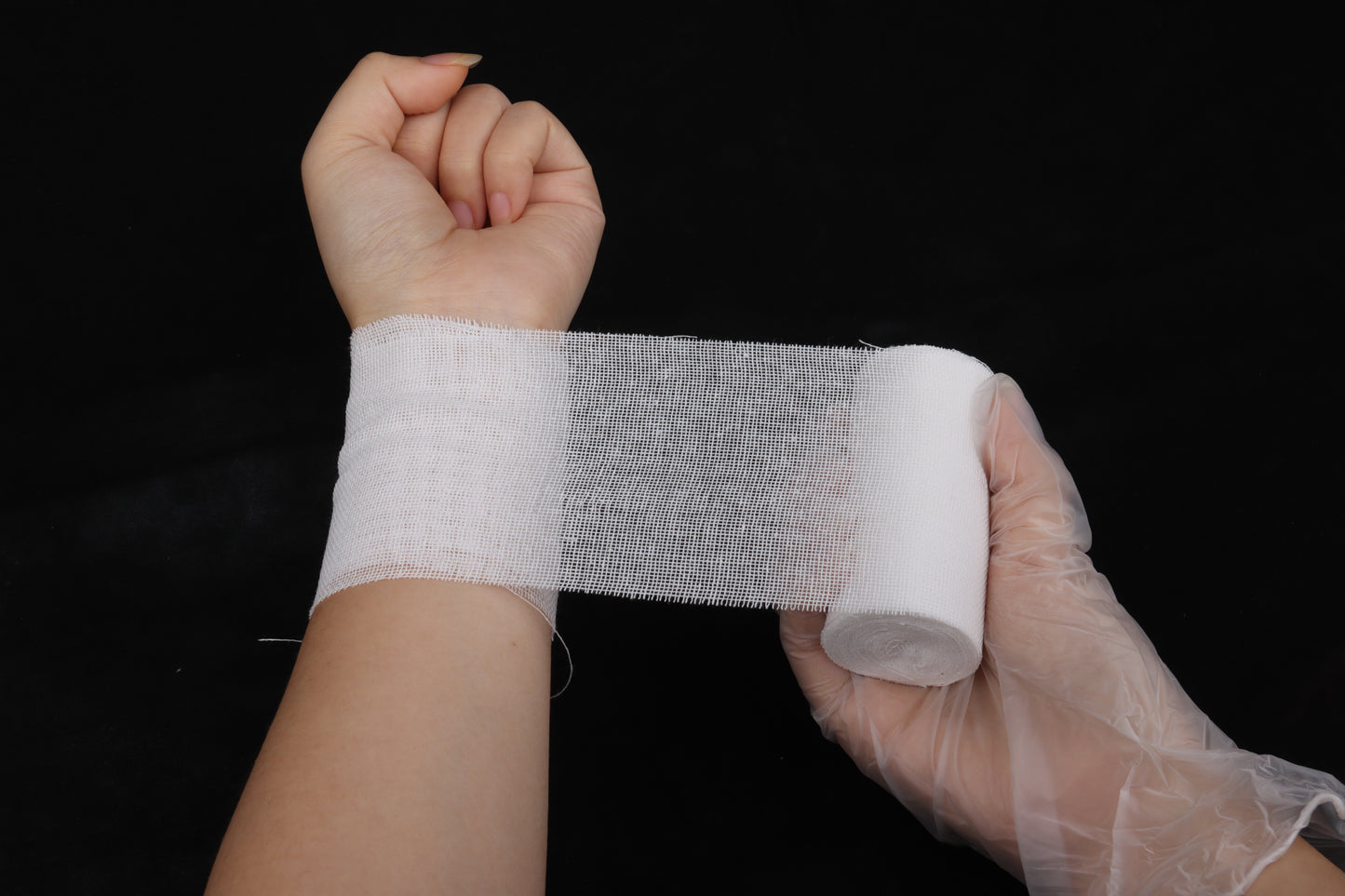 Rooster gauze bandage